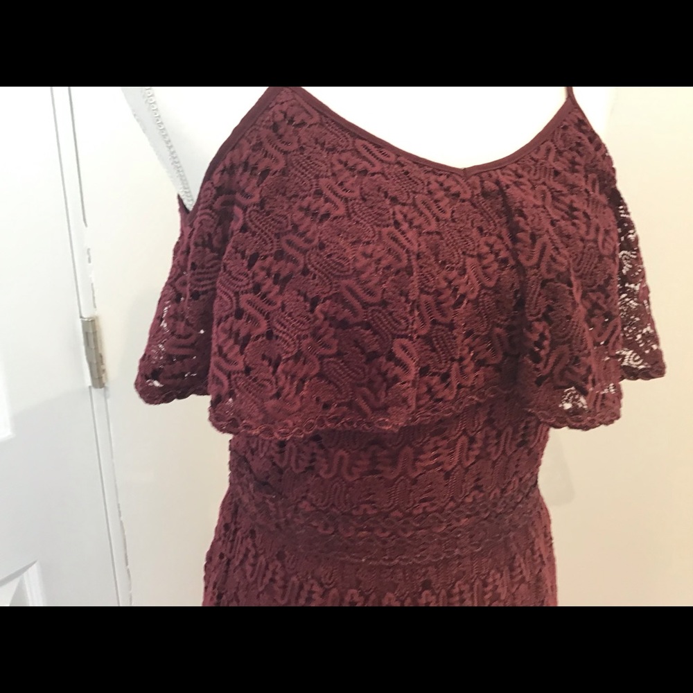 FOXIEDOX RAYNA ANTRO NWT Bordeaux Lace DRESS SZ M